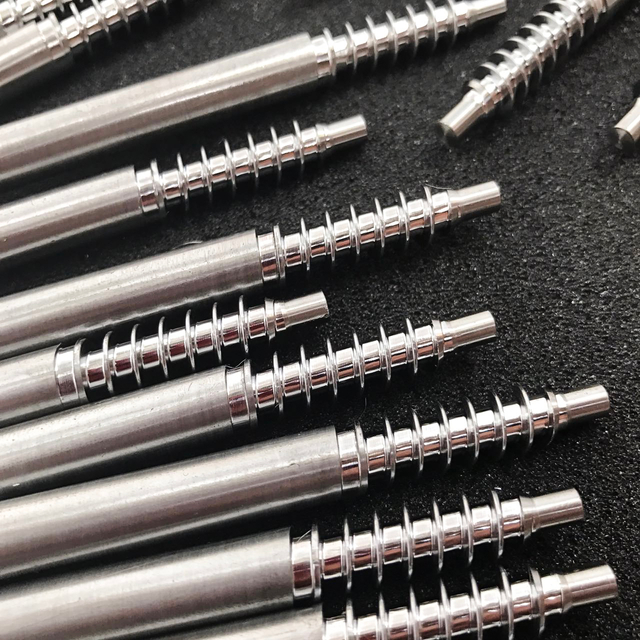 Motor shaft worm